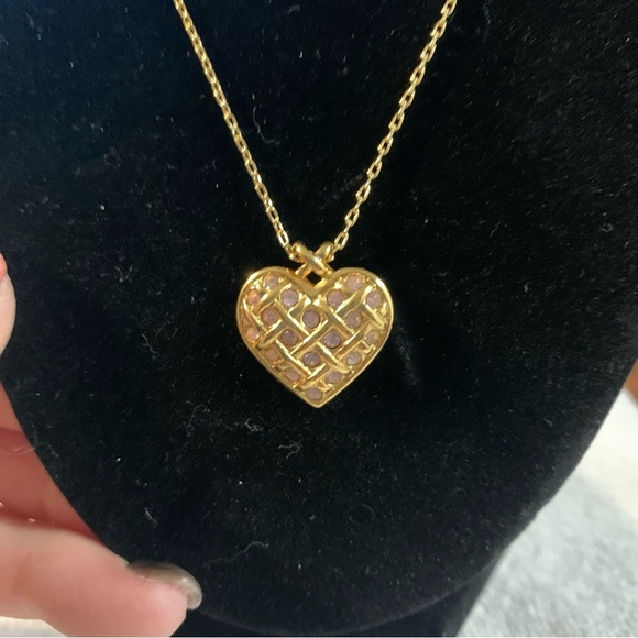 Avon Goldtone Heart Pendant Necklace birthstone June simulated alexandrite NIB - Picture 5 of 6